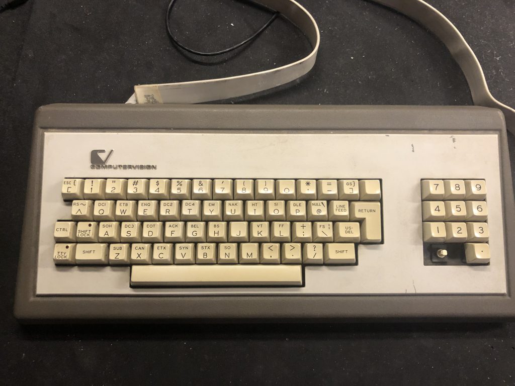 old looking keyboard